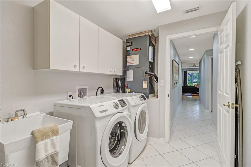 680 Lalique Cir 1204 Property Photo 17