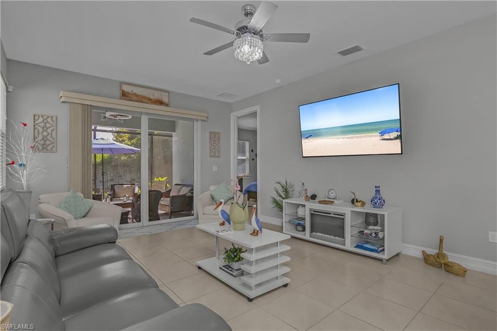 28343 Captiva Shell Loop Property Photo 3