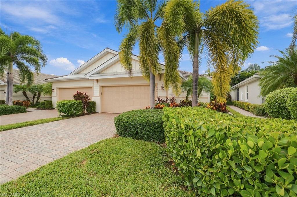 14943 Edgewater Cir Property Photo 1