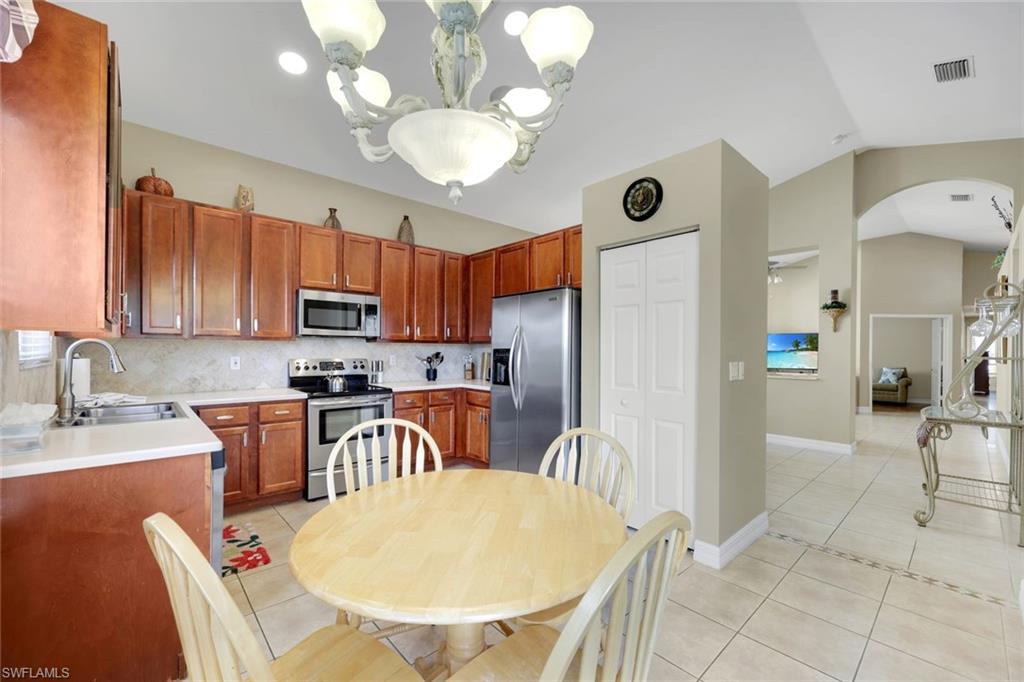 1357 Triandra Ln Property Photo 10