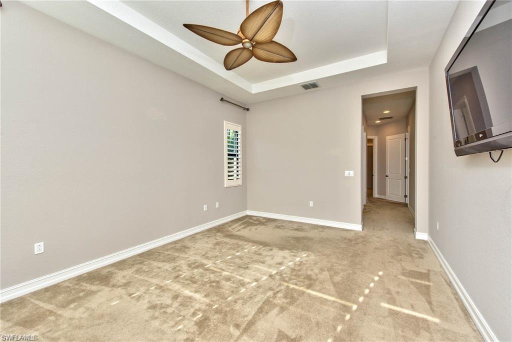 9336 Woodhurst Dr Property Photo 13