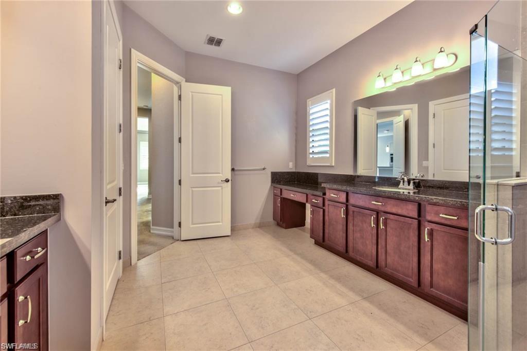 9336 Woodhurst Dr Property Photo 14