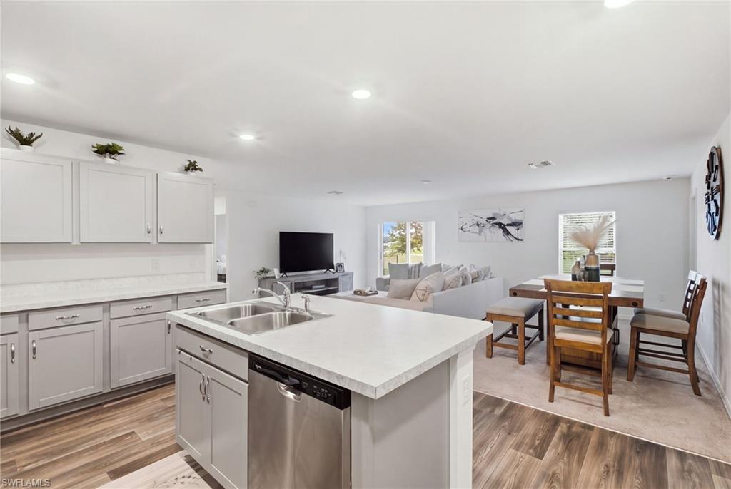 1724 11th Pl Property Photo 10