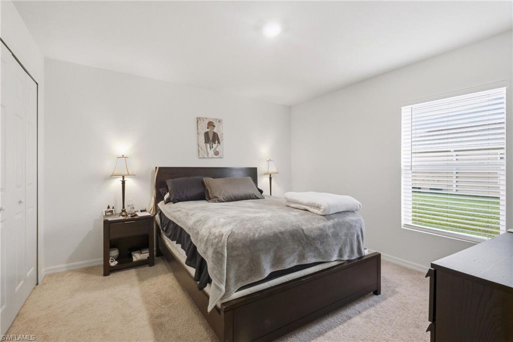 1724 11th Pl Property Photo 15