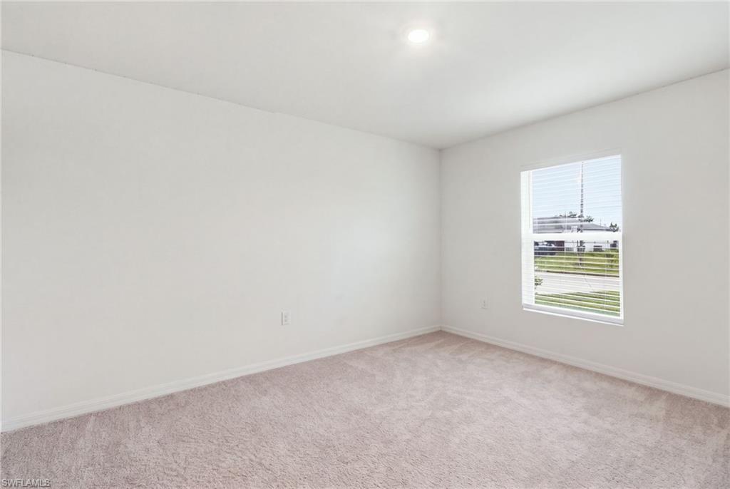 1724 11th Pl Property Photo 19