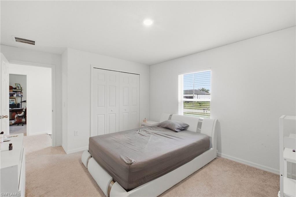 1724 11th Pl Property Photo 21