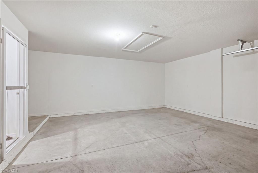 1724 11th Pl Property Photo 27