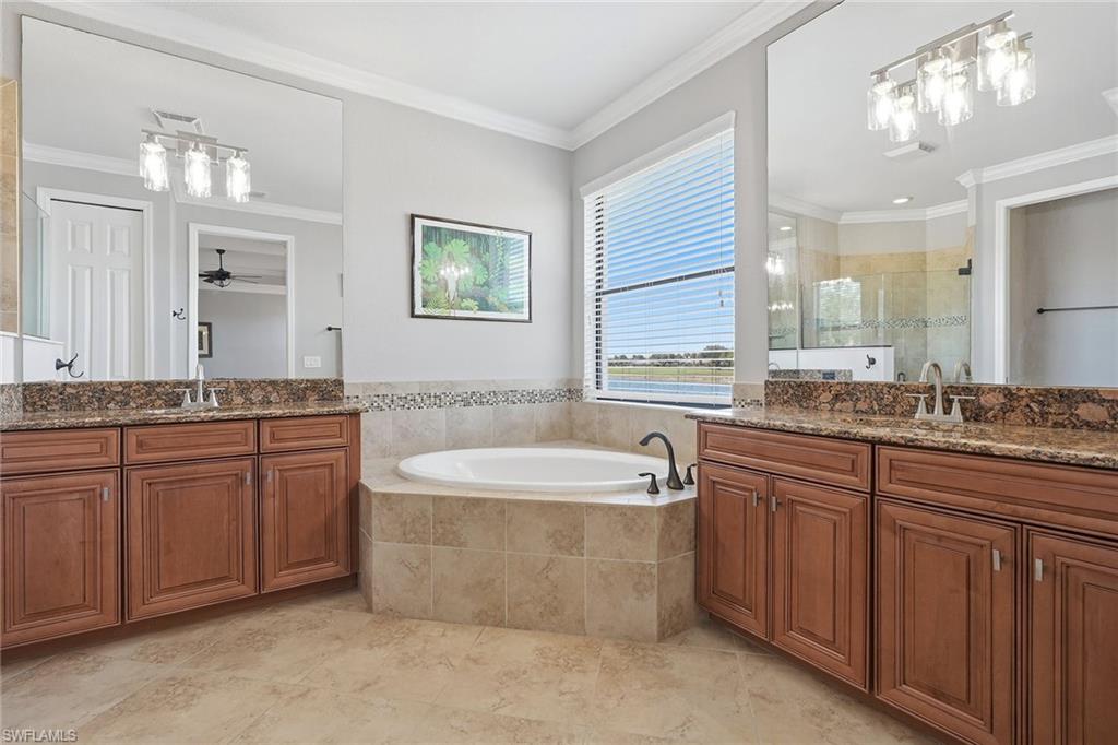 226037944 Property Photo 23