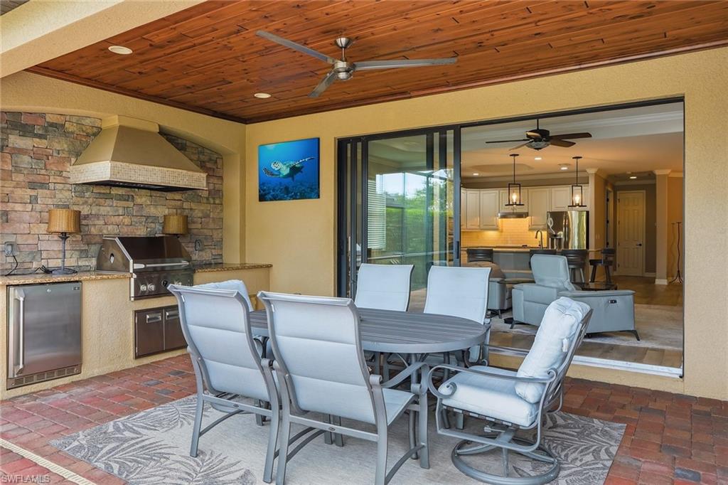 226037944 Property Photo 27