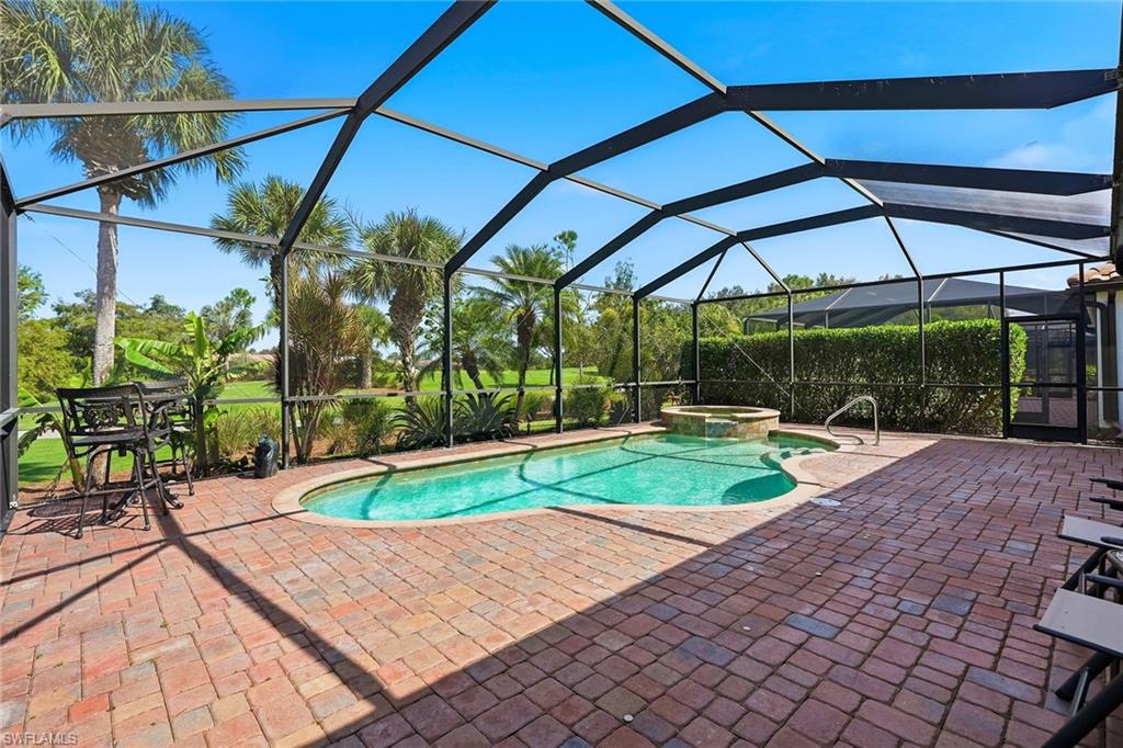 226037944 Property Photo 30
