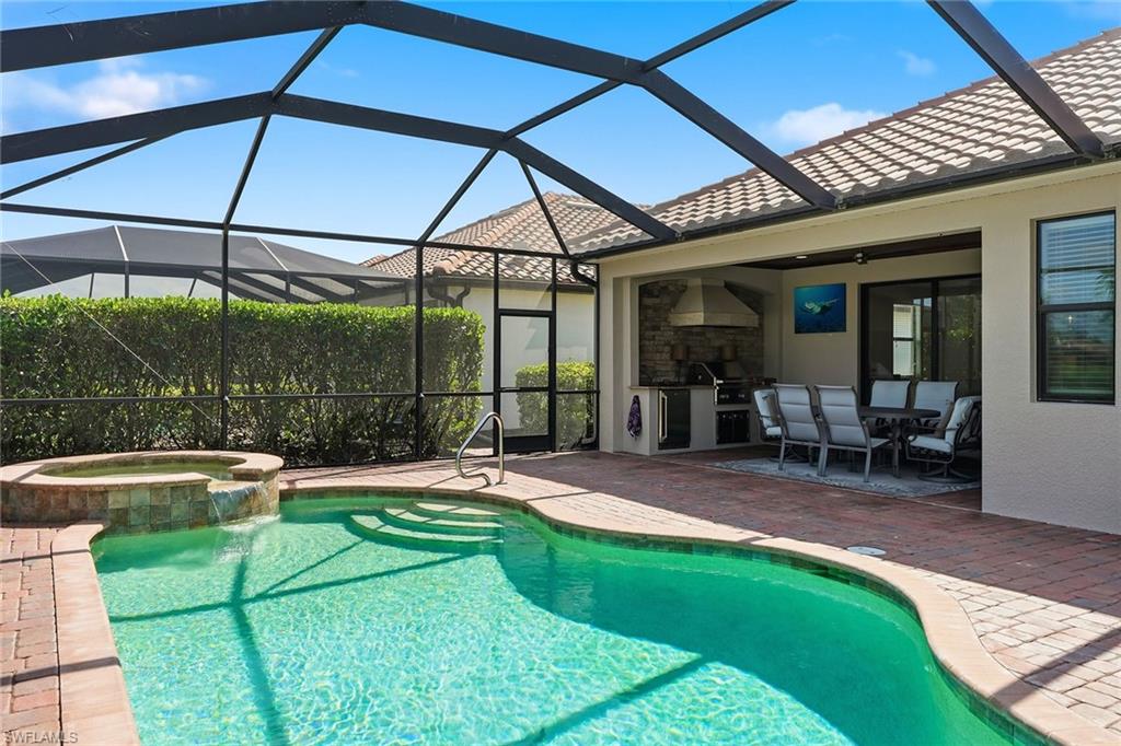 226037944 Property Photo 31