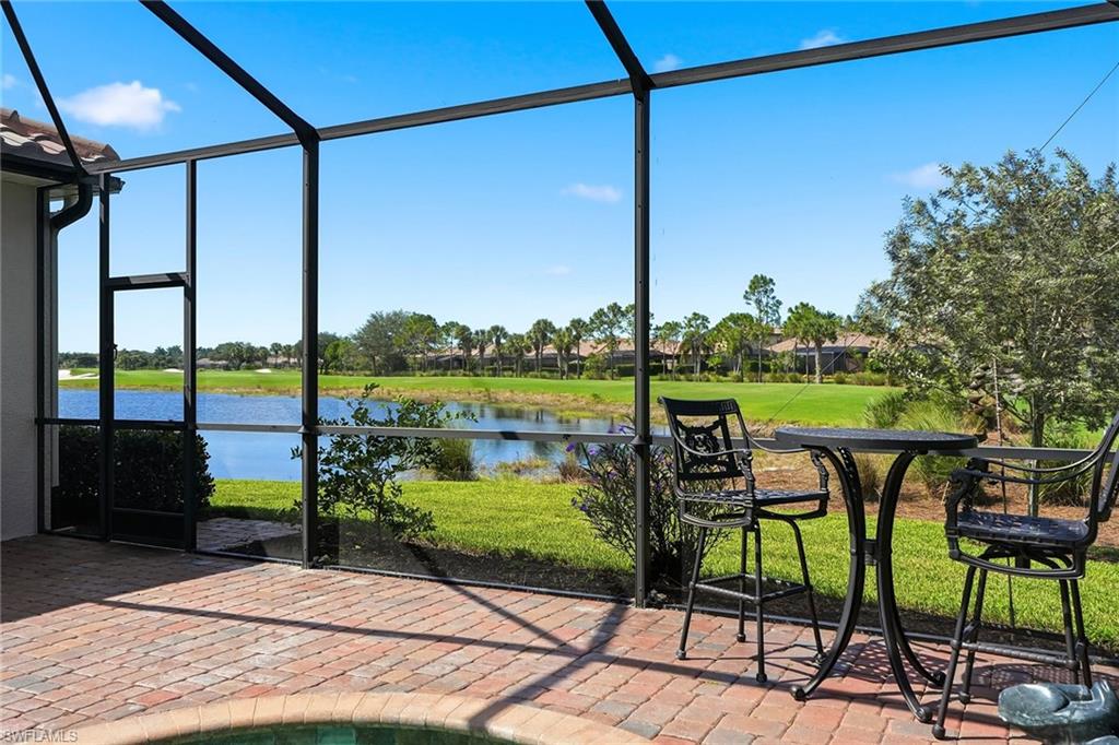 226037944 Property Photo 32