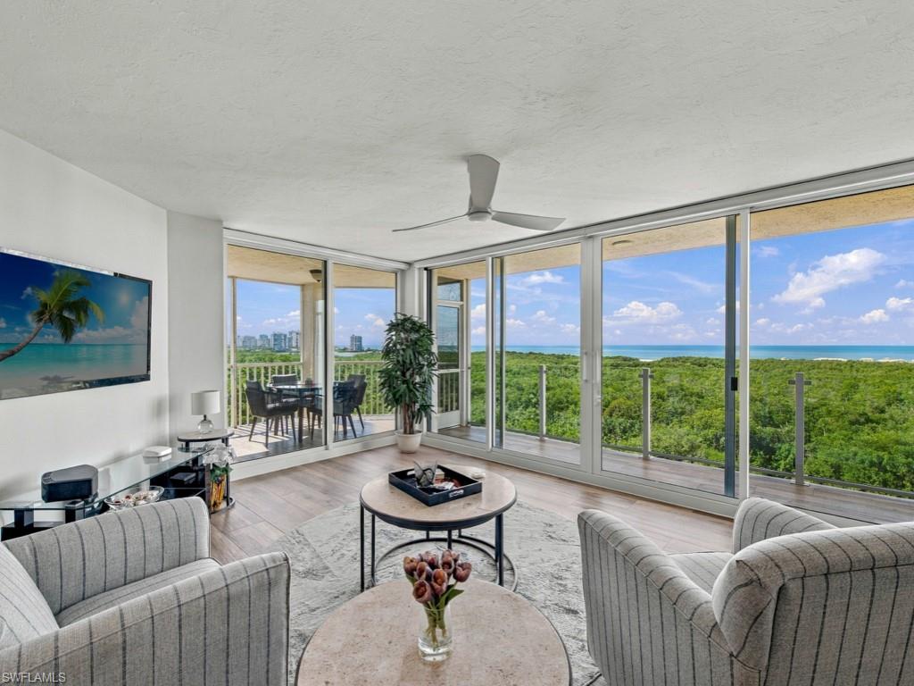 6101 Pelican Bay BLVD 702