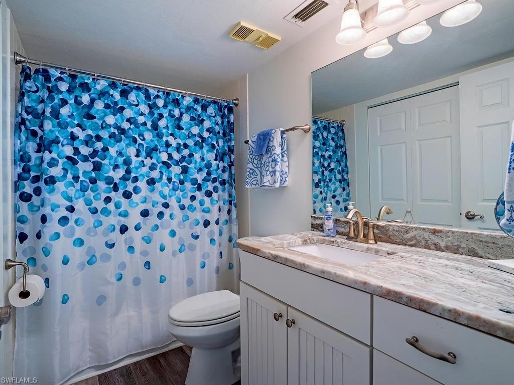 15452 Admiralty Cir 3 Property Photo 12