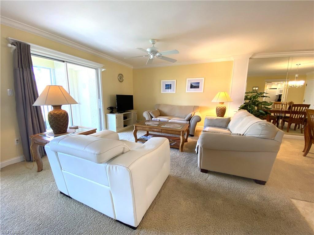 555 Park Shore Dr B-407 Property Photo 11