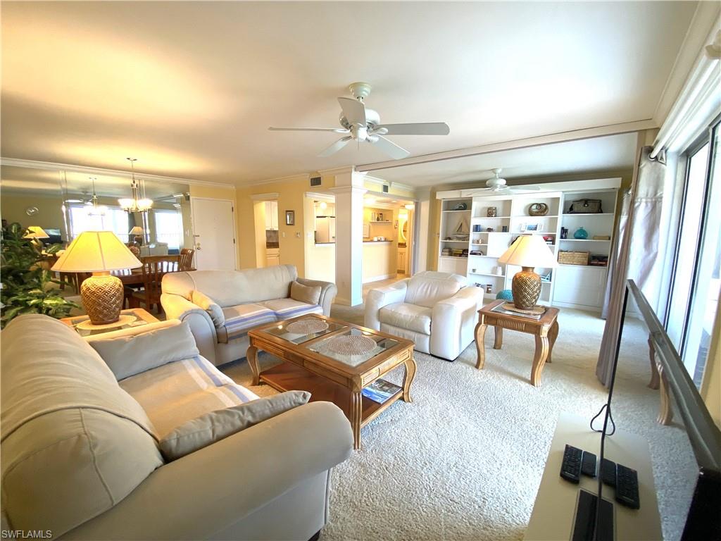 555 Park Shore Dr B-407 Property Photo 12