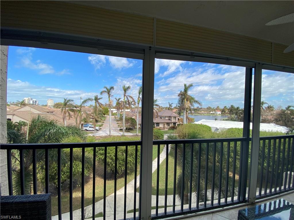 555 Park Shore Dr B-407 Property Photo 26