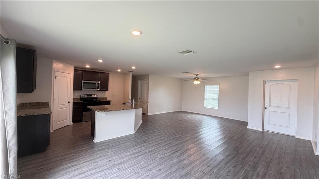 2221 Embers Ter Property Photo 3