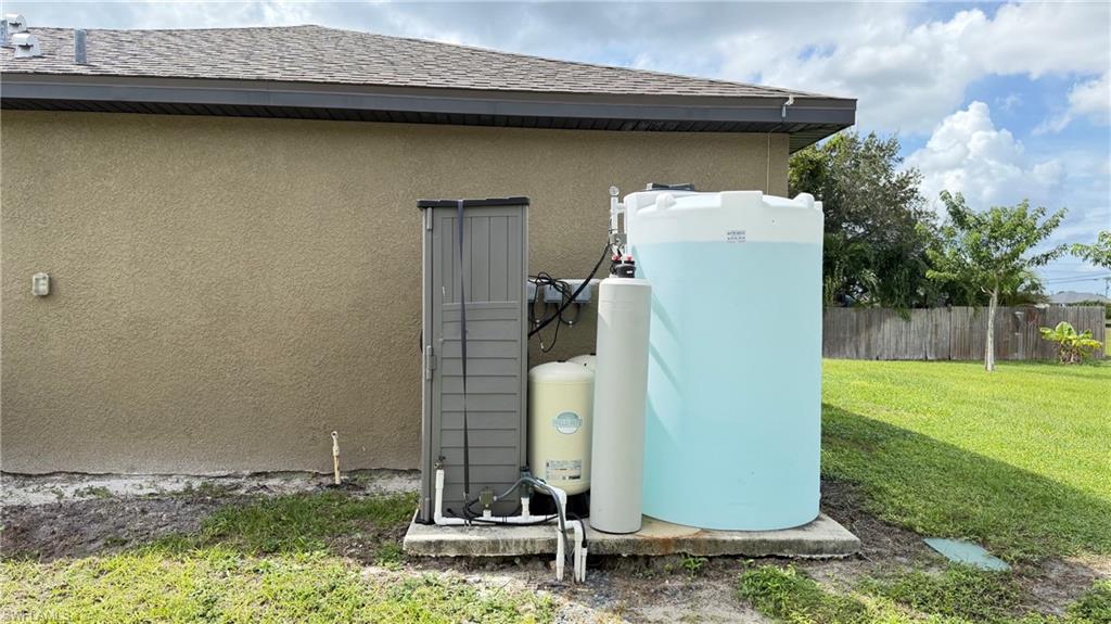 2221 Embers Ter Property Photo 14
