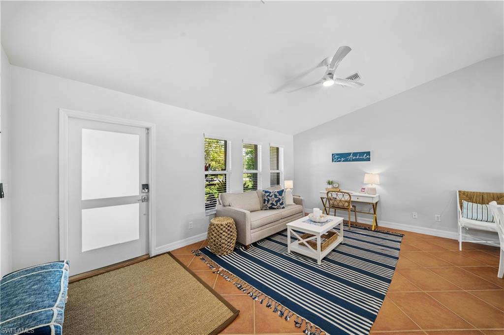 3599 Tomlinson St Property Photo 4