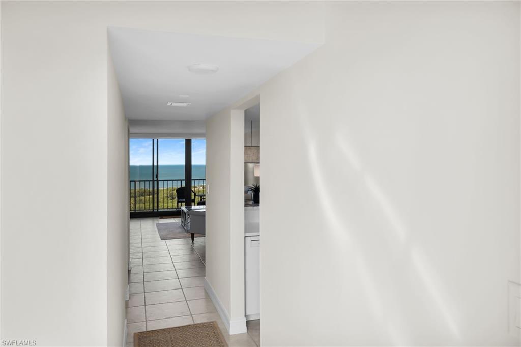440 Seaview Ct 1602 Property Photo 9