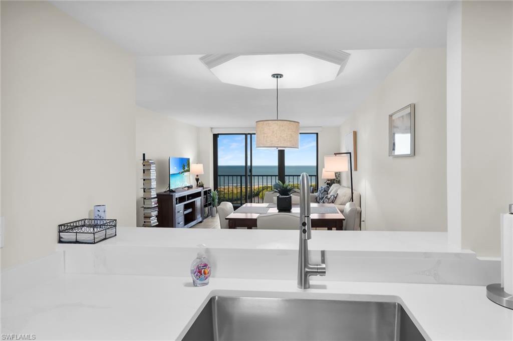 440 Seaview Ct 1602 Property Photo 12