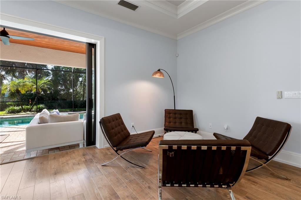 2863 Coco Lakes Dr Property Photo 6