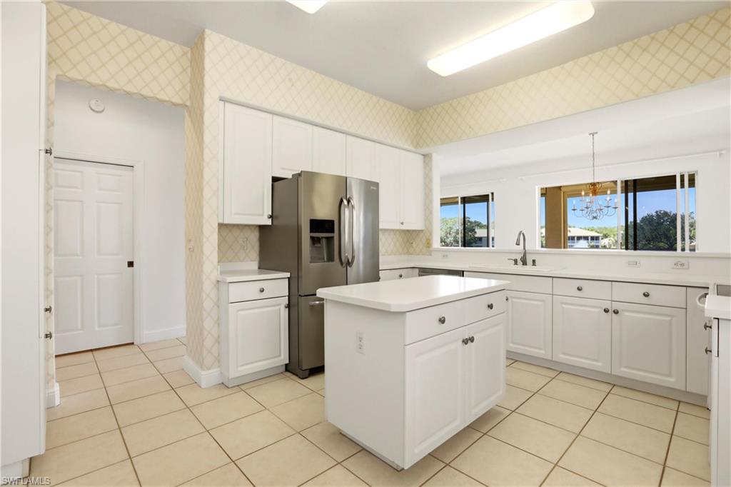 566 Vintage Reserve Ln #21-d Property Photo 18