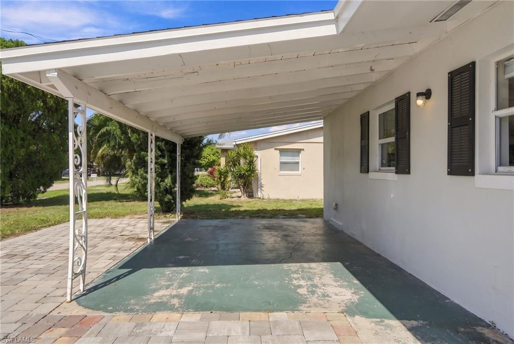 3547 Royal Palm Ave Property Photo 8