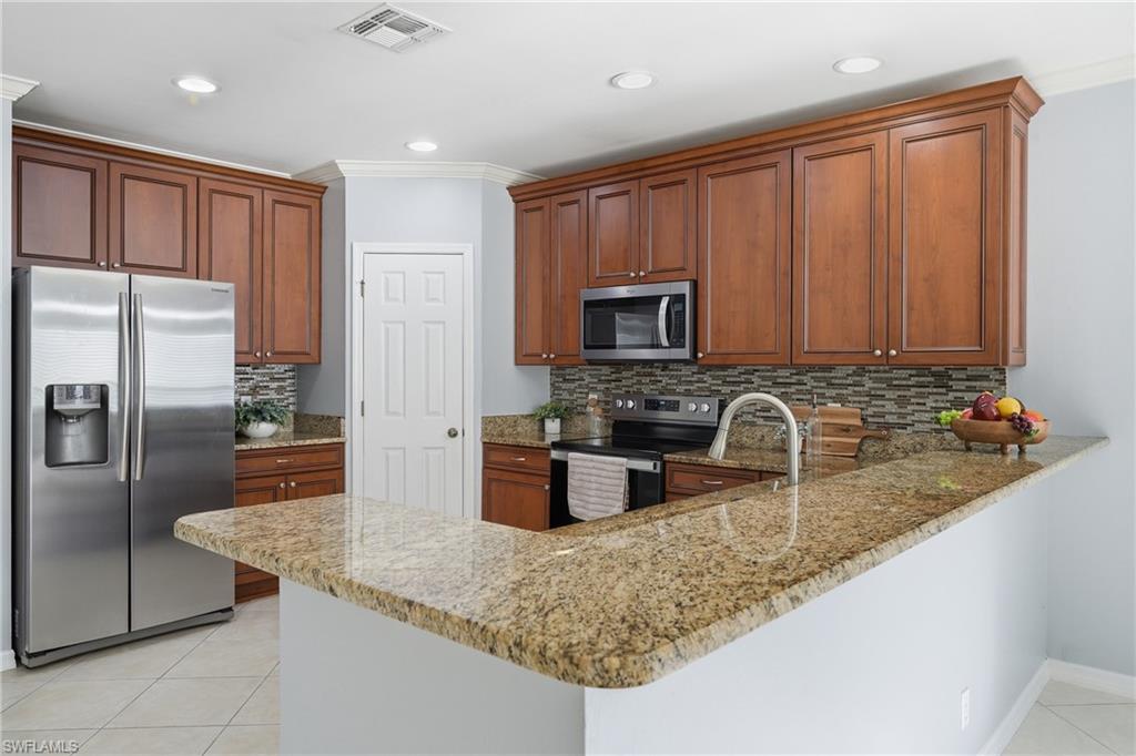 15078 Topsail Ct Property Photo 9