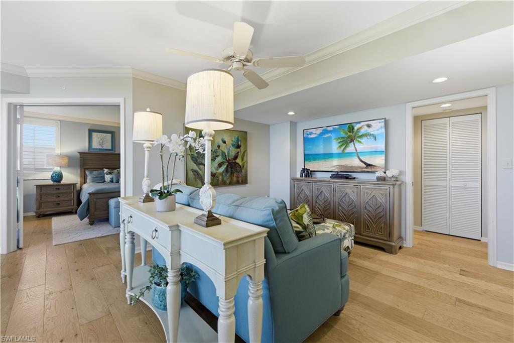 6361 Pelican Bay Blvd 802 Property Photo 5