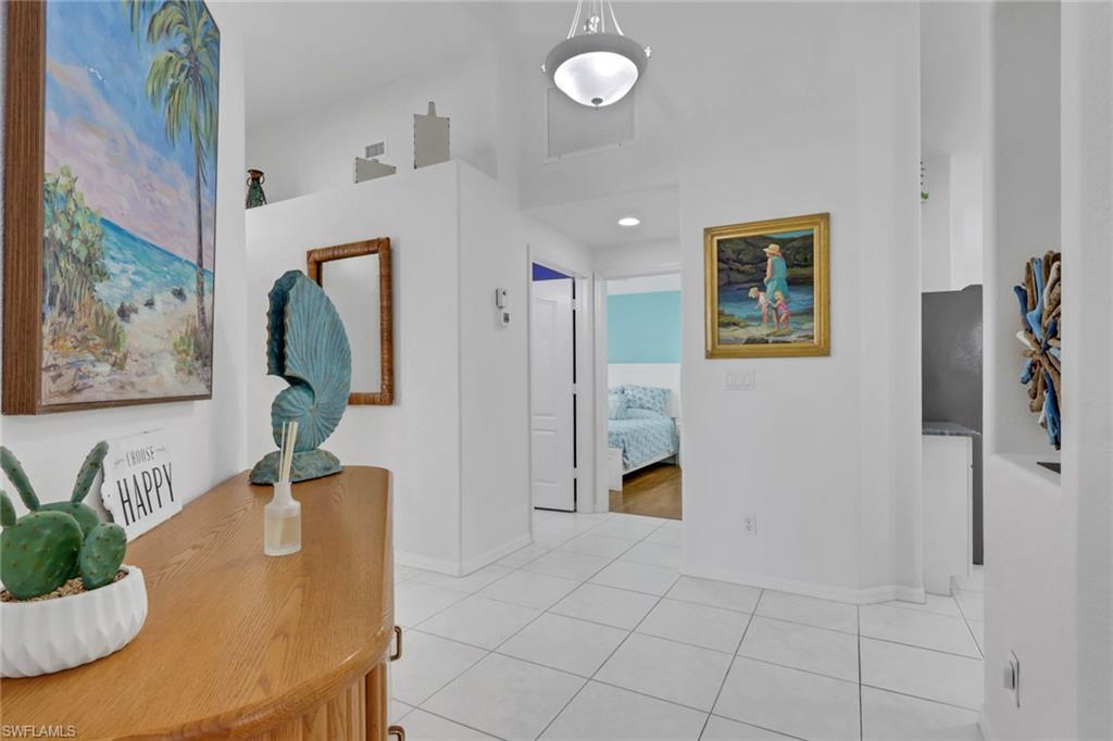 8374 Ibis Cove Cir B253 Property Photo 3