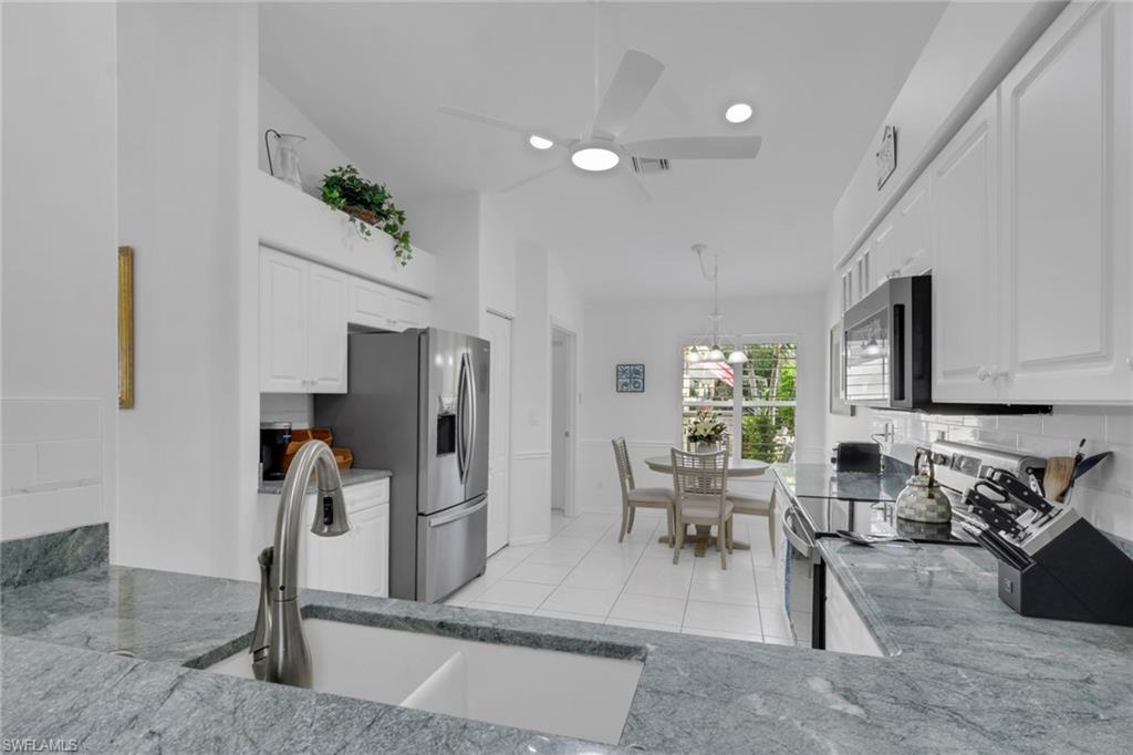 8374 Ibis Cove Cir B253 Property Photo 5
