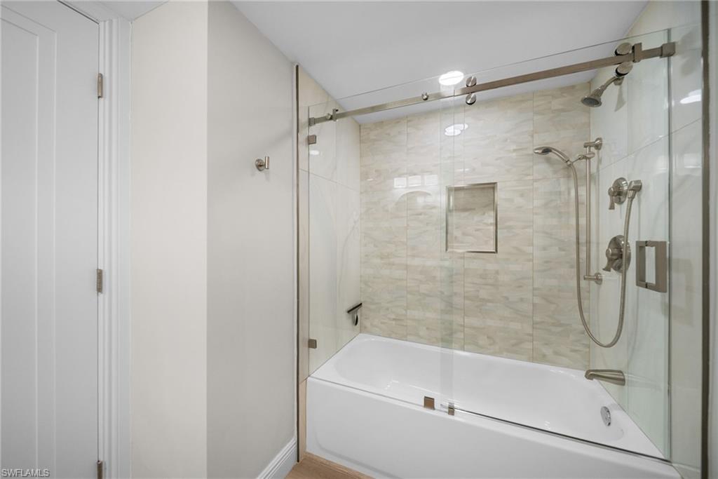 845 Collier Ct 505 Property Photo 25