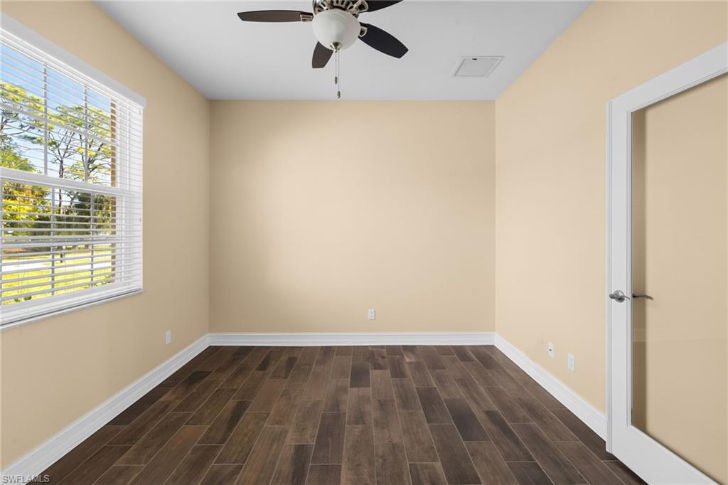 4609 Santiago Ln Property Photo 22