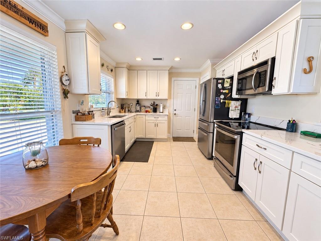 5301 Bayview Ct Property Photo 8