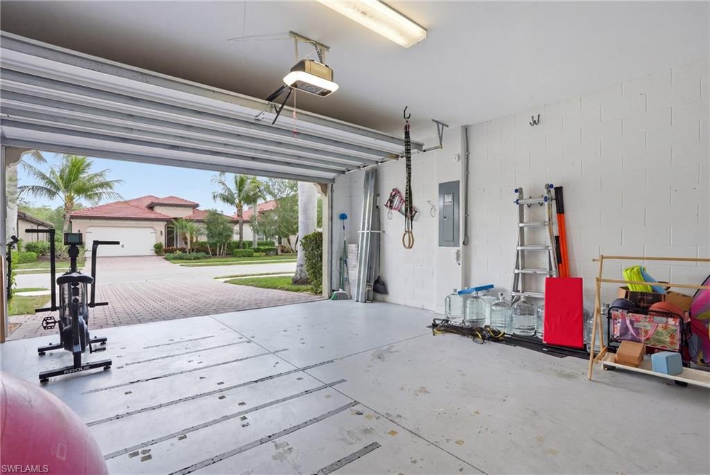 16329 Aberdeen Way Property Photo 44