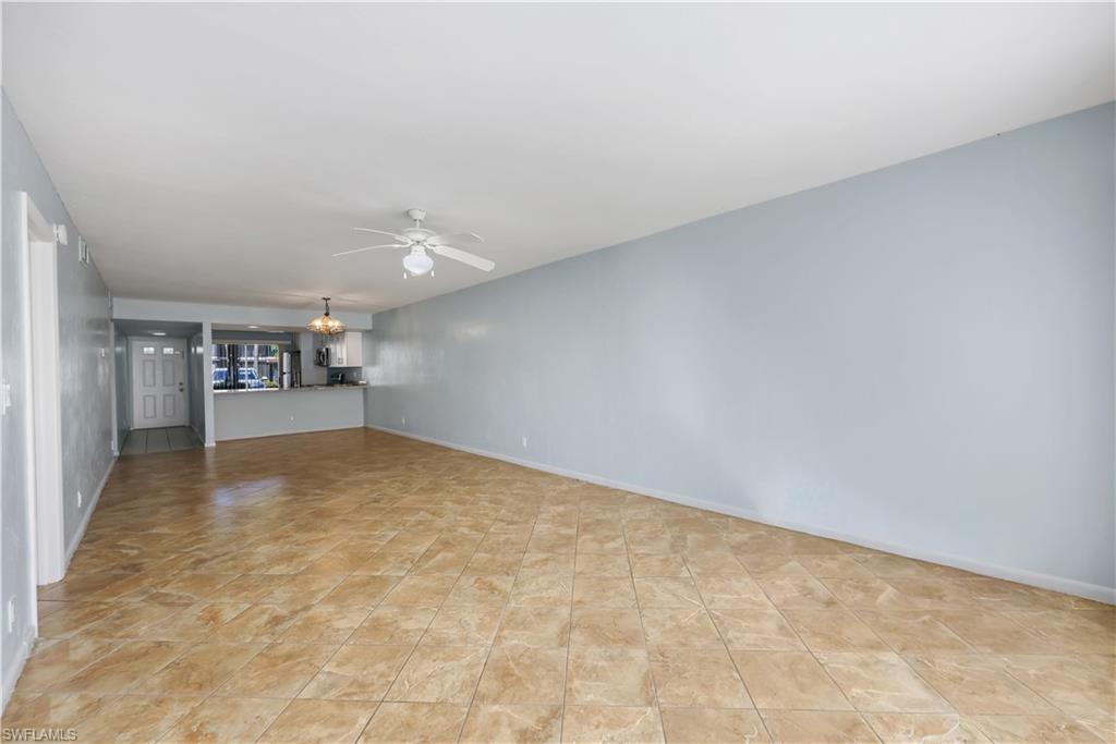 4200 Looking Glass Ln 4207 Property Photo 8