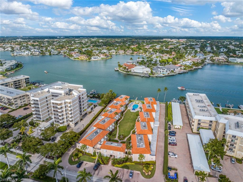 3070 Gulf Shore Blvd N 105 Property Photo 1
