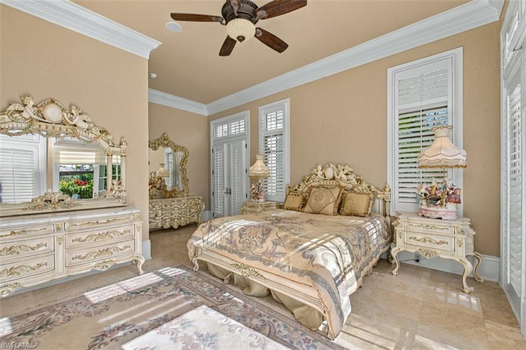 4660 Via Roma Property Photo 12