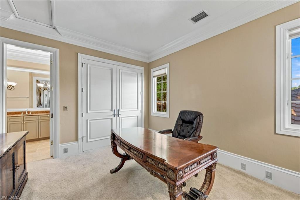 4660 Via Roma Property Photo 22