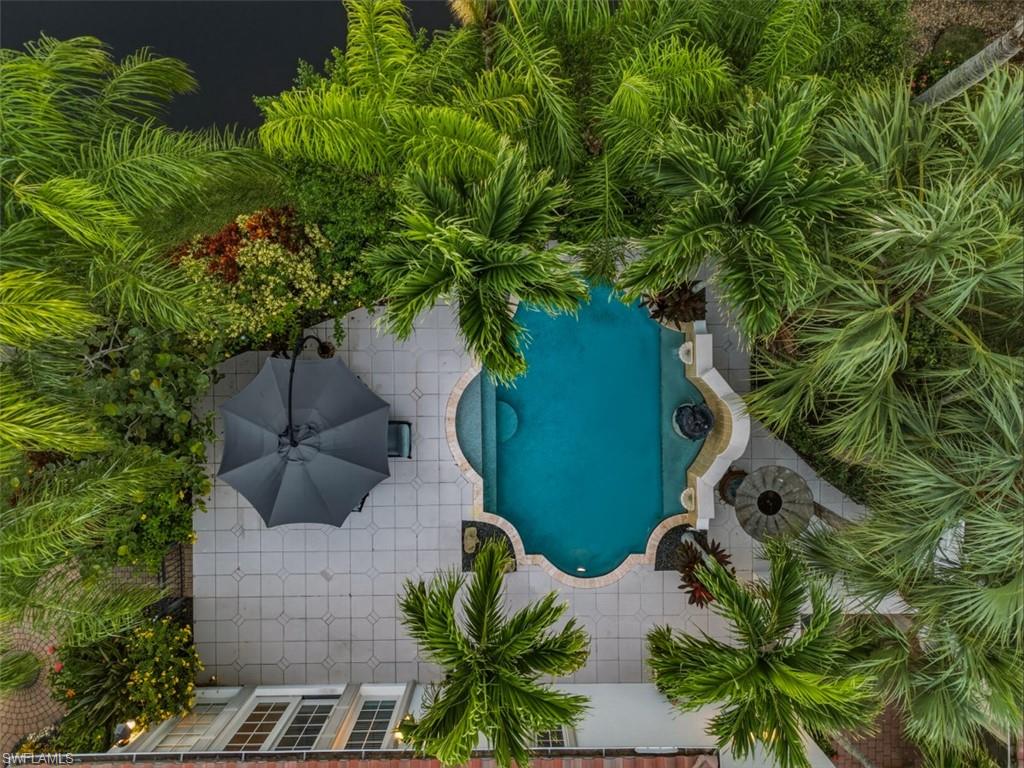 4660 Via Roma Property Photo 32