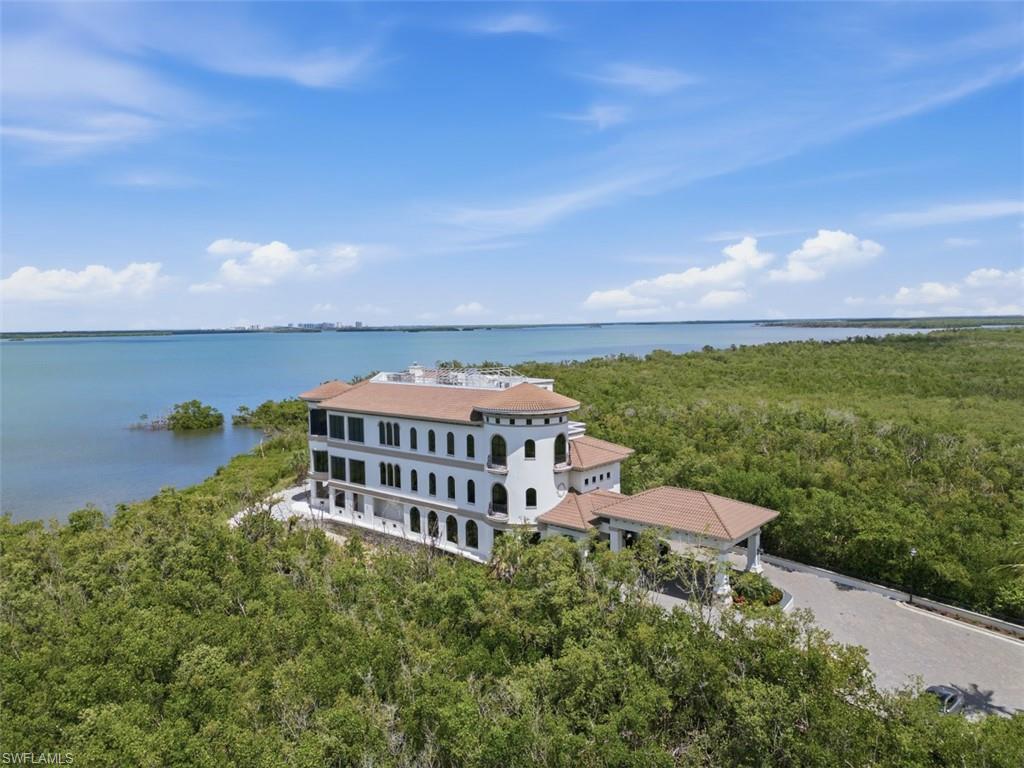 4660 Via Roma Property Photo 44
