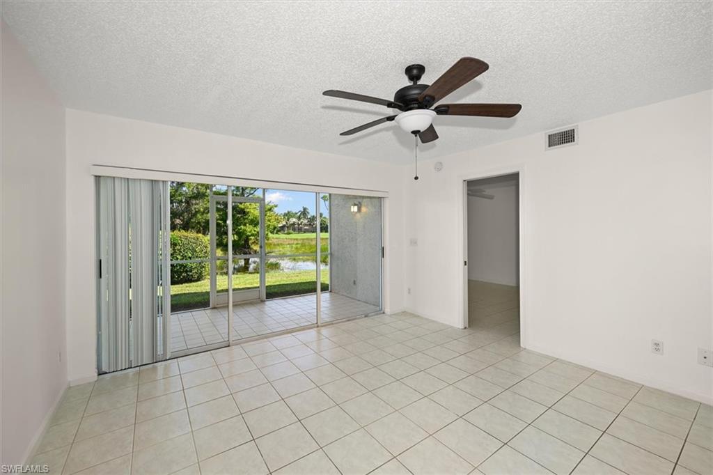740 Augusta Blvd E104 Property Photo 13