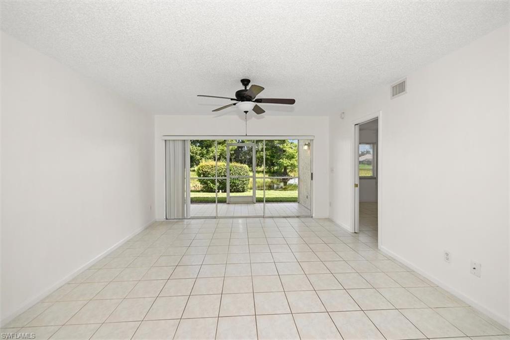 740 Augusta Blvd E104 Property Photo 14