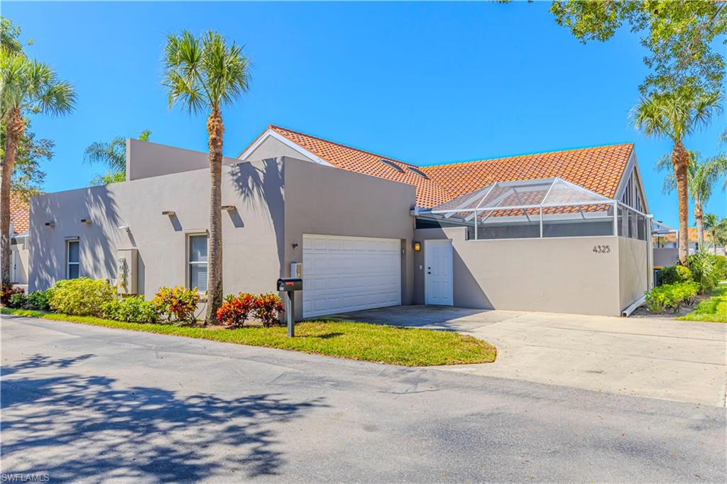 4325 Covey CIR 10B Property Photo 1