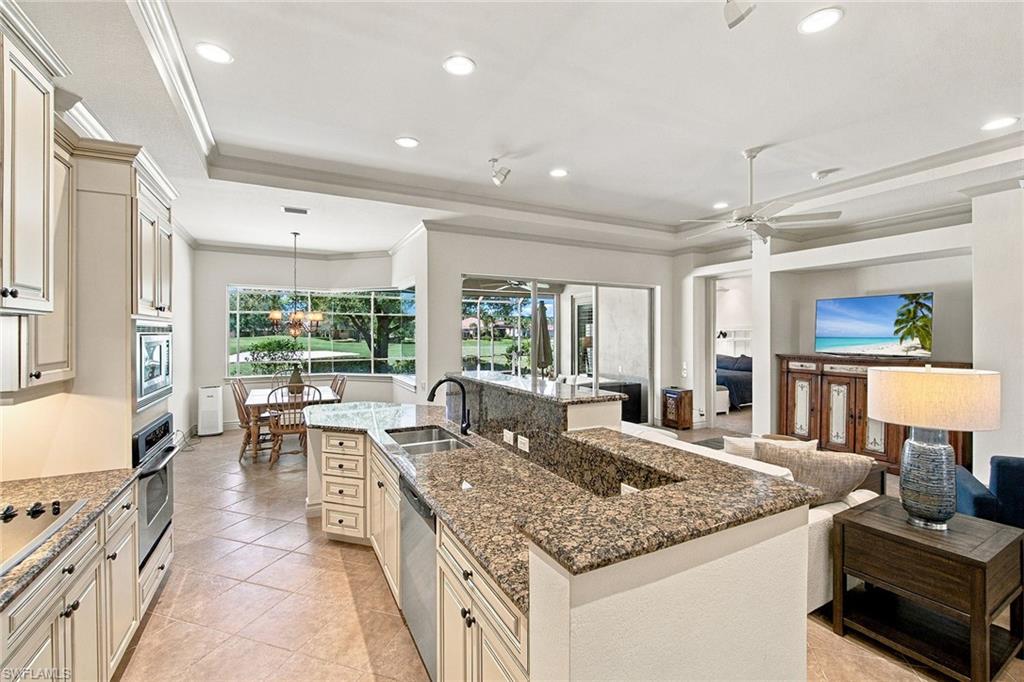 12580 Villagio Way Property Photo 7