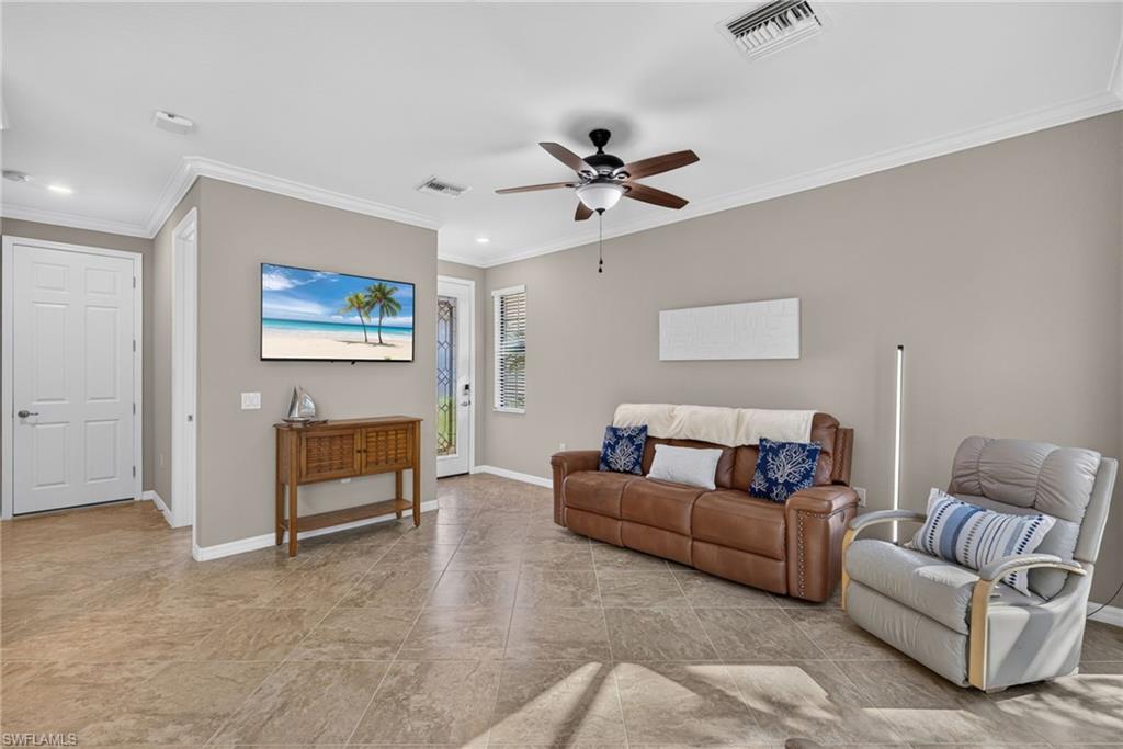 1178 Genovesa Ct Property Photo 4