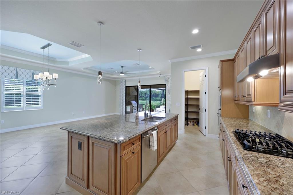 3130 Aviamar Cir Property Photo 8