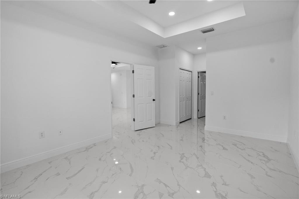 810 Jackson Ave Property Photo 16